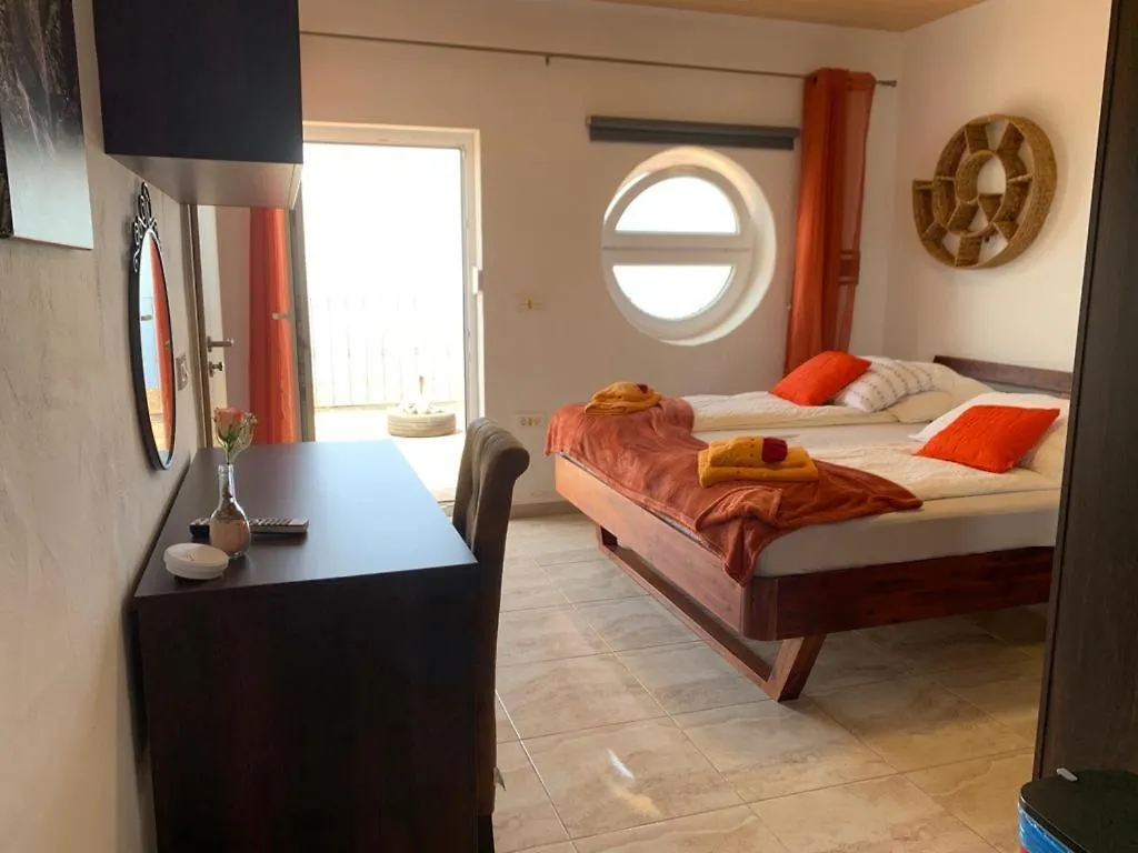 Hrlos Piratas - Ferien Haus La Palma - Good Wlan !! Tijarafe 4*,
